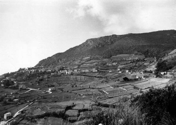 San Felice Circeo - Il paesaggio ai piedi del centro storico