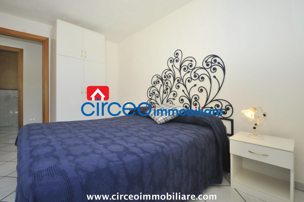 san felice circeo appartamento in affitto locazione affittasi si loca mezza costa circeo immobiliareroma zona piazza dei re di roma vendesi in vendita si vende ufficio di prestigio