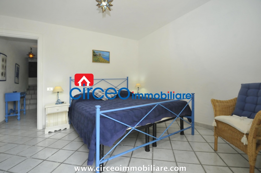 san felice circeo appartamento in affitto locazione affittasi si loca mezza costa circeo immobiliareroma zona piazza dei re di roma vendesi in vendita si vende ufficio di prestigiosss