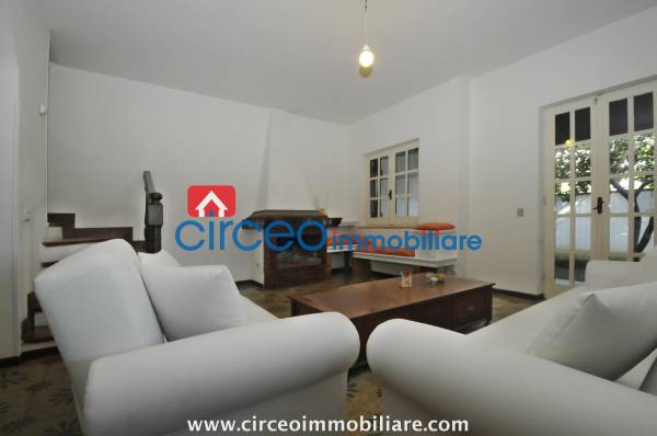 san felice circeo appartamento in affitto locazione affittasi si loca mezza costa circeo immobiliare