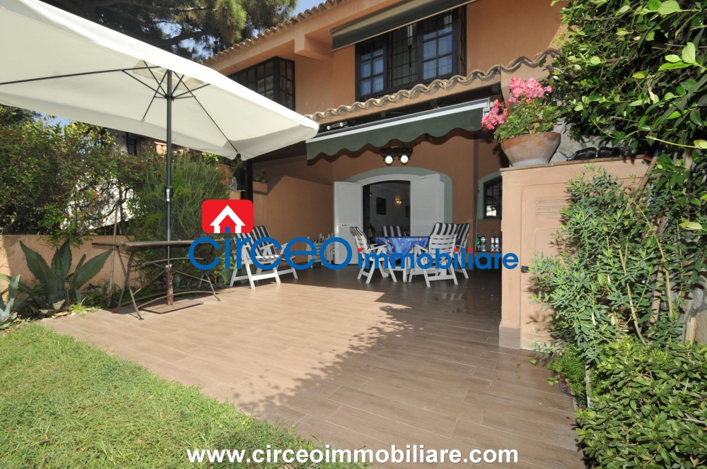 san felice circeo appartamento in affitto locazione affittasi si loca mezza costa circeo immobiliareroma zona piazza dei re di roma vendesi in vendita si vende ufficio di prestigio