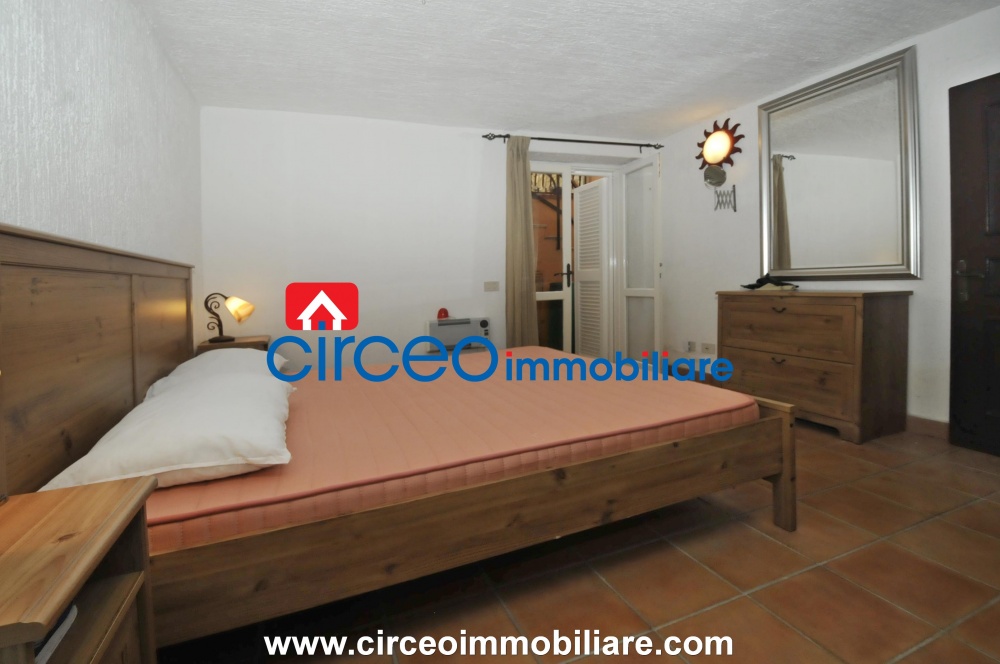 san felice circeo appartamento in affitto locazione affittasi si loca mezza costa circeo immobiliareroma zona piazza dei re di roma vendesi in vendita si vende ufficio di prestigio