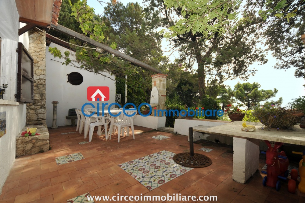 san felice circeo appartamento in affitto locazione affittasi si loca mezza costa circeo immobiliareroma zona piazza dei re di roma vendesi in vendita si vende ufficio di prestigio