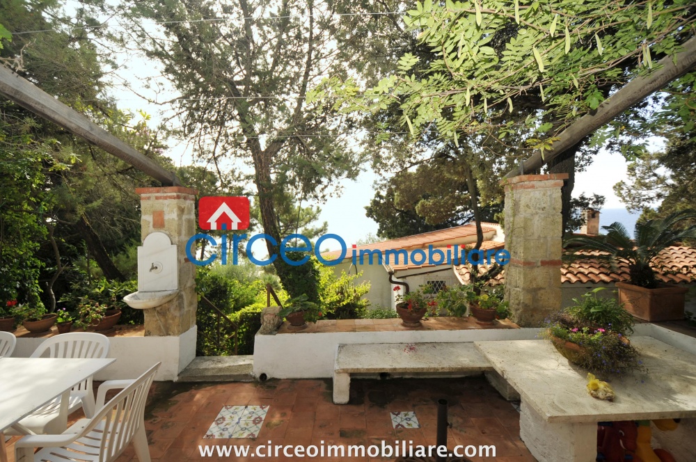 san felice circeo appartamento in affitto locazione affittasi si loca mezza costa circeo immobiliareroma zona piazza dei re di roma vendesi in vendita si vende ufficio di prestigio